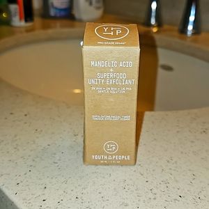 YTTP Mandelic Acid+ Superfood Unity Exfoliant